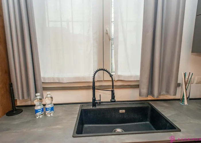 Апартаменты Fuoriporta Affitti Brevi - Cecilia 11 *